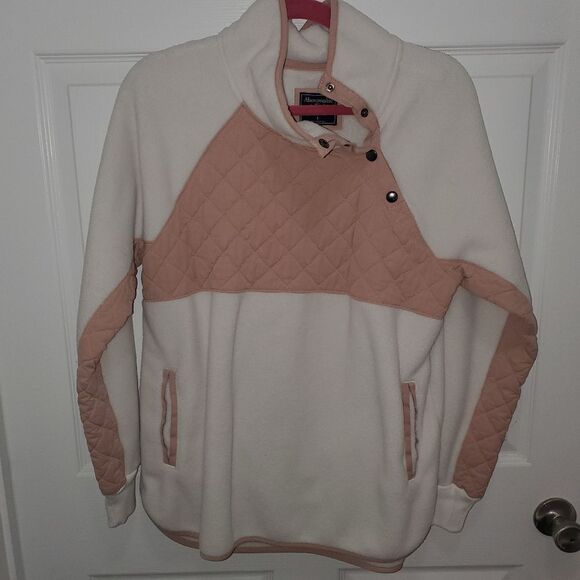 ABERCROMBIE AND FITCH FLEECE ASYMMETRICAL PULL OVER CREAM PINK SIZE LARGE - Picture 1 of 4